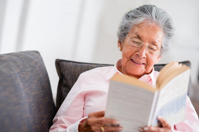 Hábitos de lectura en personas mayores